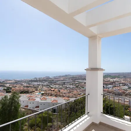 Willa Veronika Stunning 3 Bedrom Private Heated Pool
