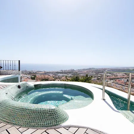 Willa Veronika Stunning 3 Bedrom Private Heated Pool Costa Adeje (Tenerife)