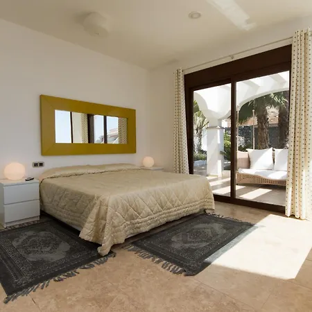 Βίλα Veronika Stunning 3 Bedrom Private Heated Pool *