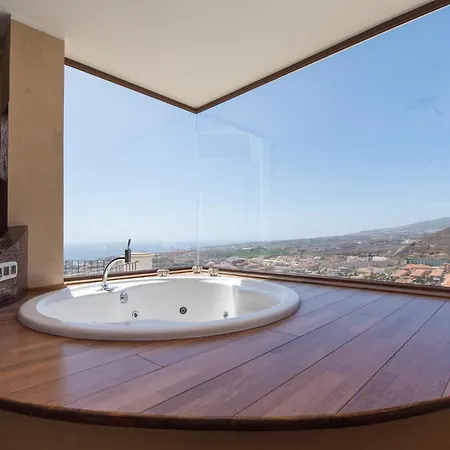 Veronika Stunning 3 Bedrom Private Heated Pool Βίλα