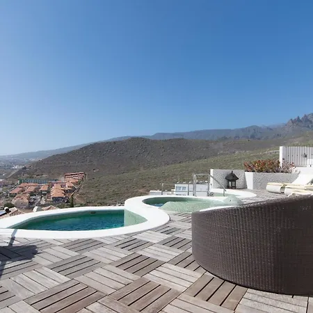 Βίλα Veronika Stunning 3 Bedrom Private Heated Pool *
