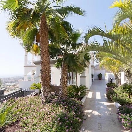 Veronika Stunning 3 Bedrom Private Heated Pool * アデヘ